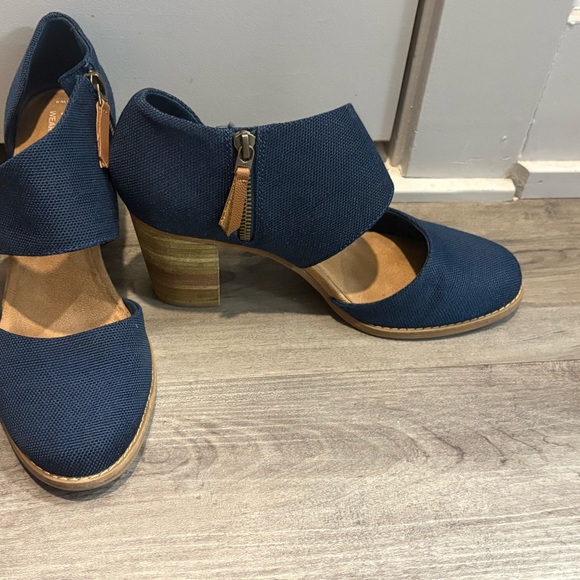 Toms Blue Espadrille Wedge Heels - Picture 2 of 6